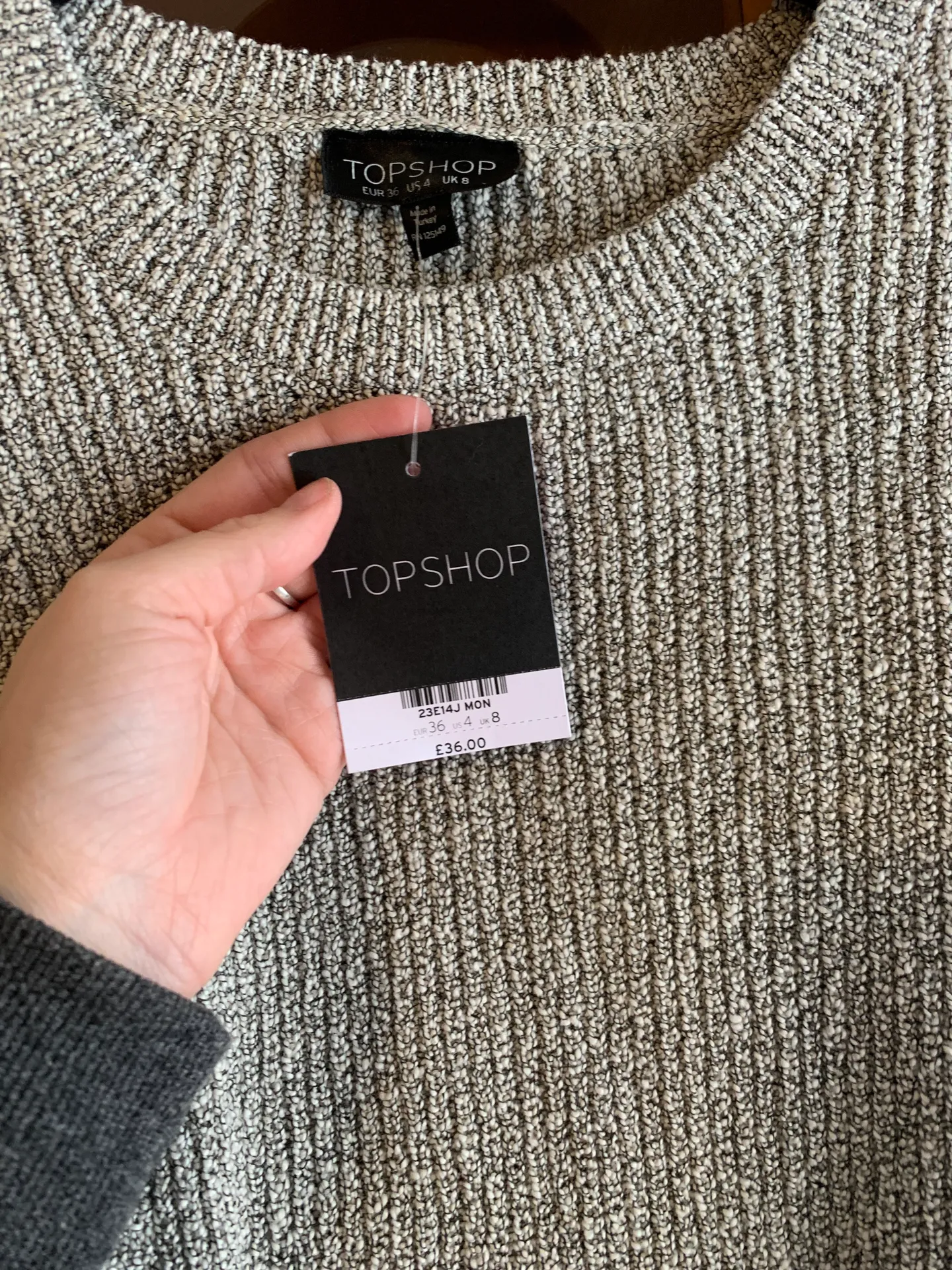 Cropped Sweater Gray NWT - Image 7
