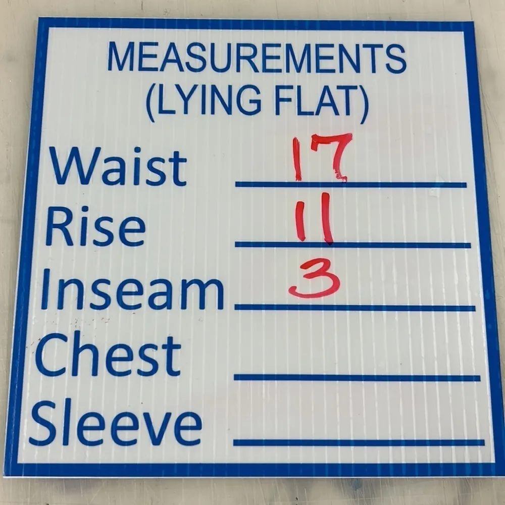 Levi’s 501 Straight Leg Button Fly Denim Shorts - Raw Hem Dark Wash NWY Size 32 - Image 9