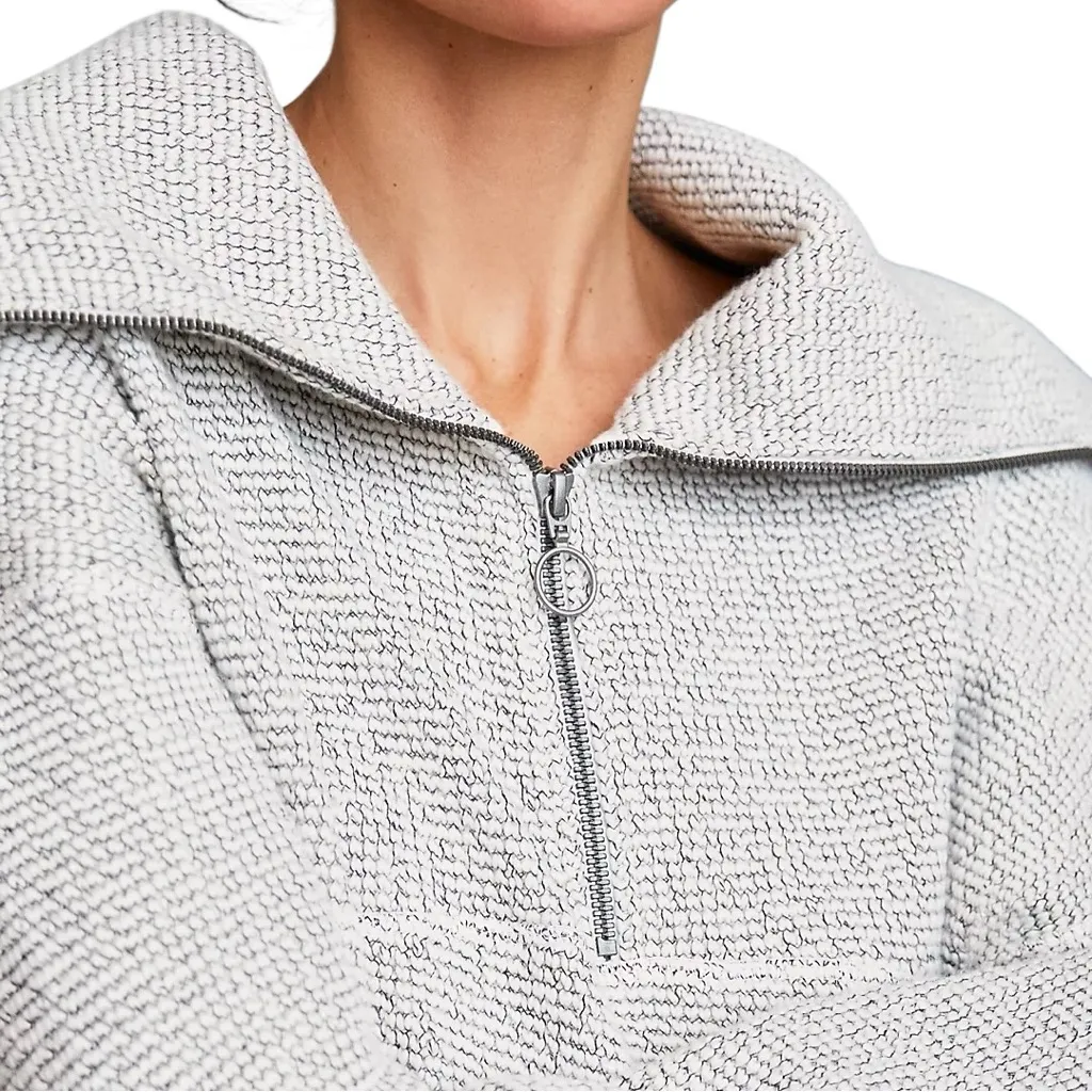 Sweaty Betty Restful Bouclé Half Zip Pullover Size Small (US 6) - Image 2