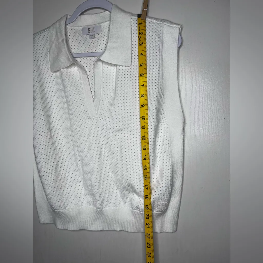 Kut from the Kloth White Textured Sleeveless Top - Image 6