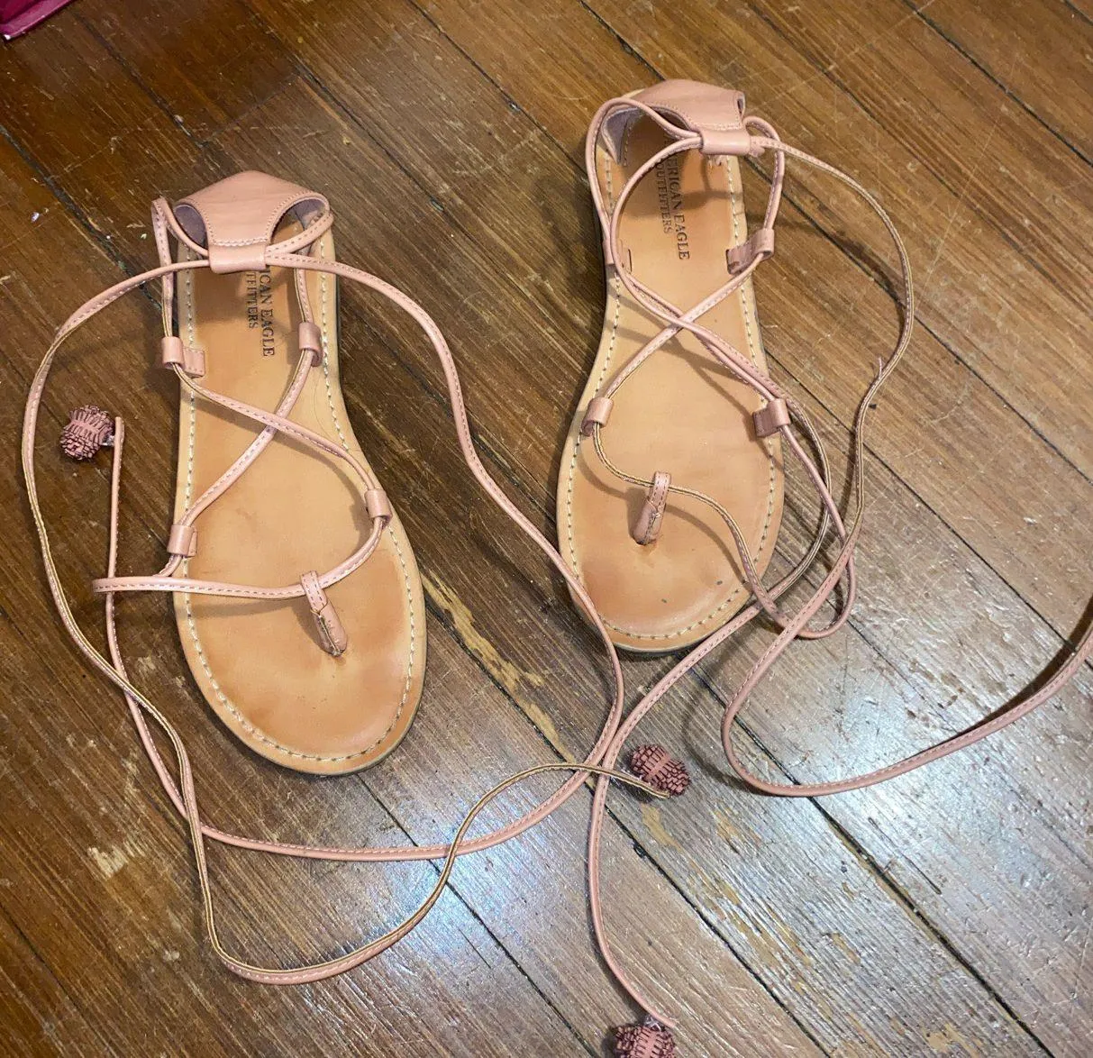 AE sandals With Pink Tie Ups  - Image 2