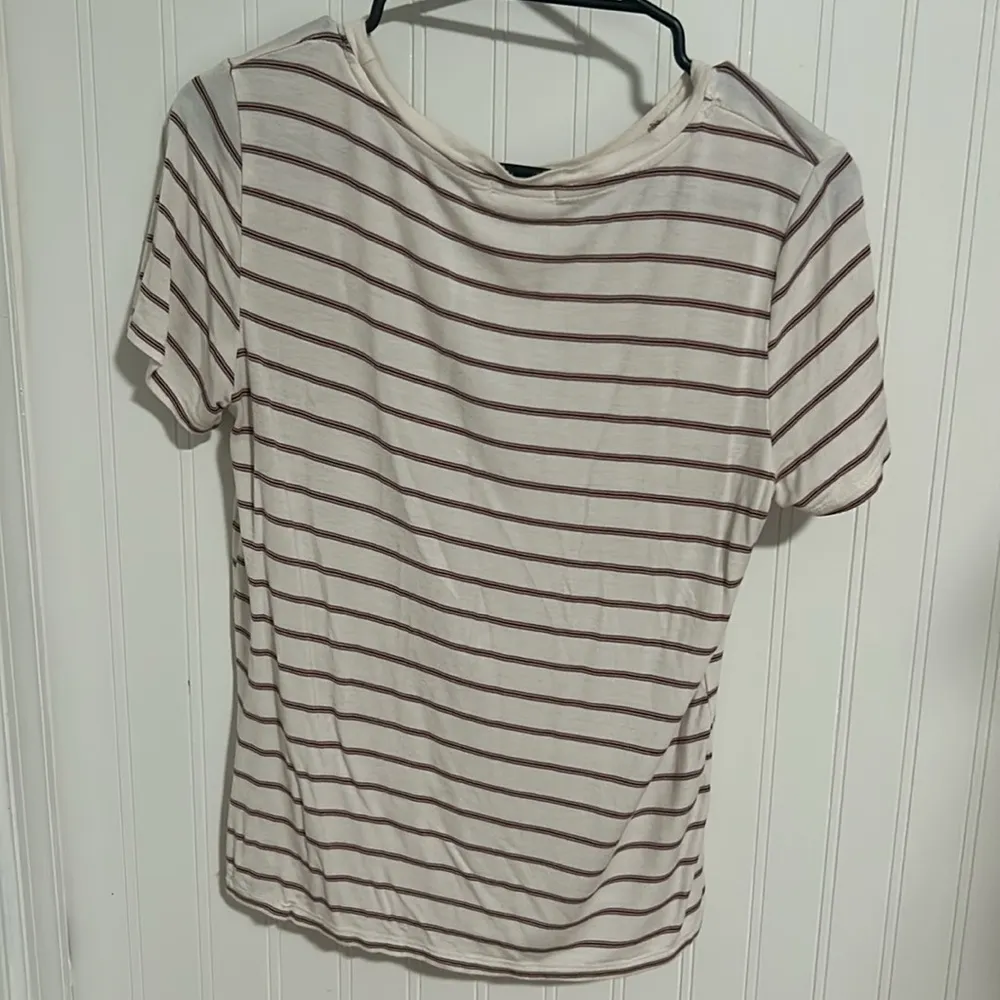 Heart & Hips Womens Striped Top - Image 3
