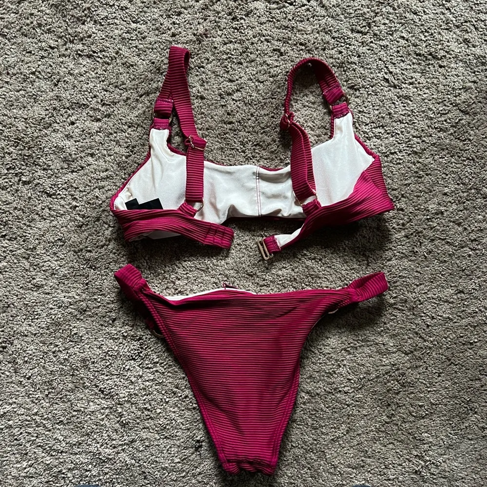 LA Hearts Maroon Ribbed Bikini Set - Image 3