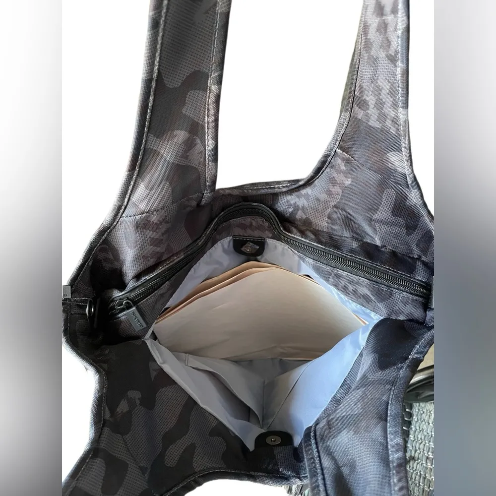 IHKWIP Everyday Shopper Tote Gray Camo - Image 3