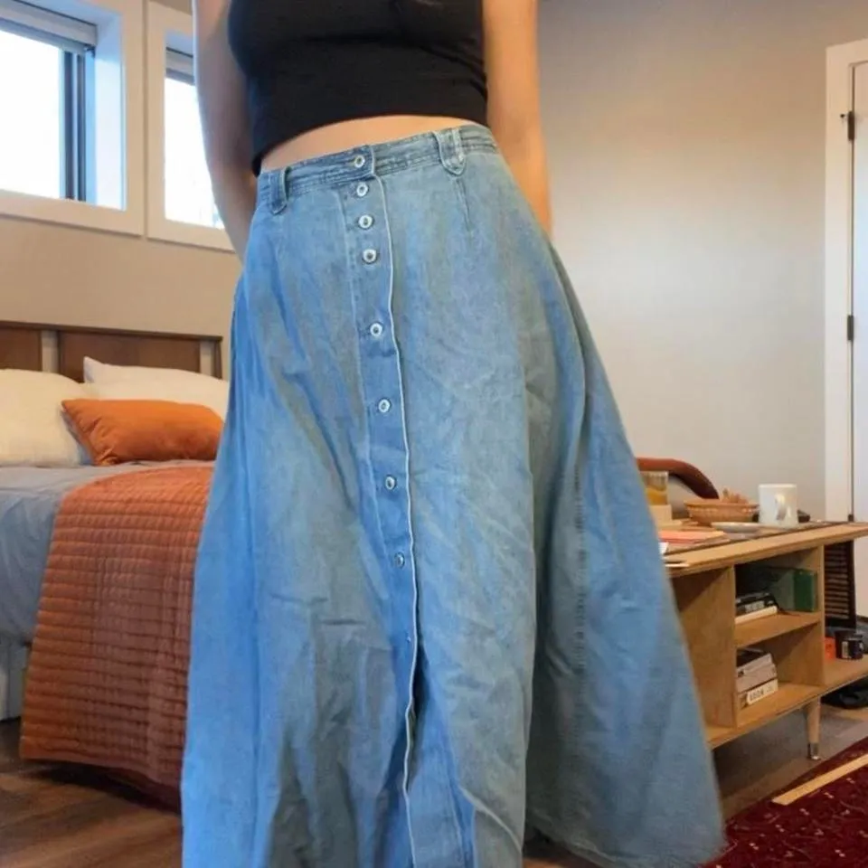 Vintage 90s jean button up midi skirt 🔥 Blue Size 8 - Image 4