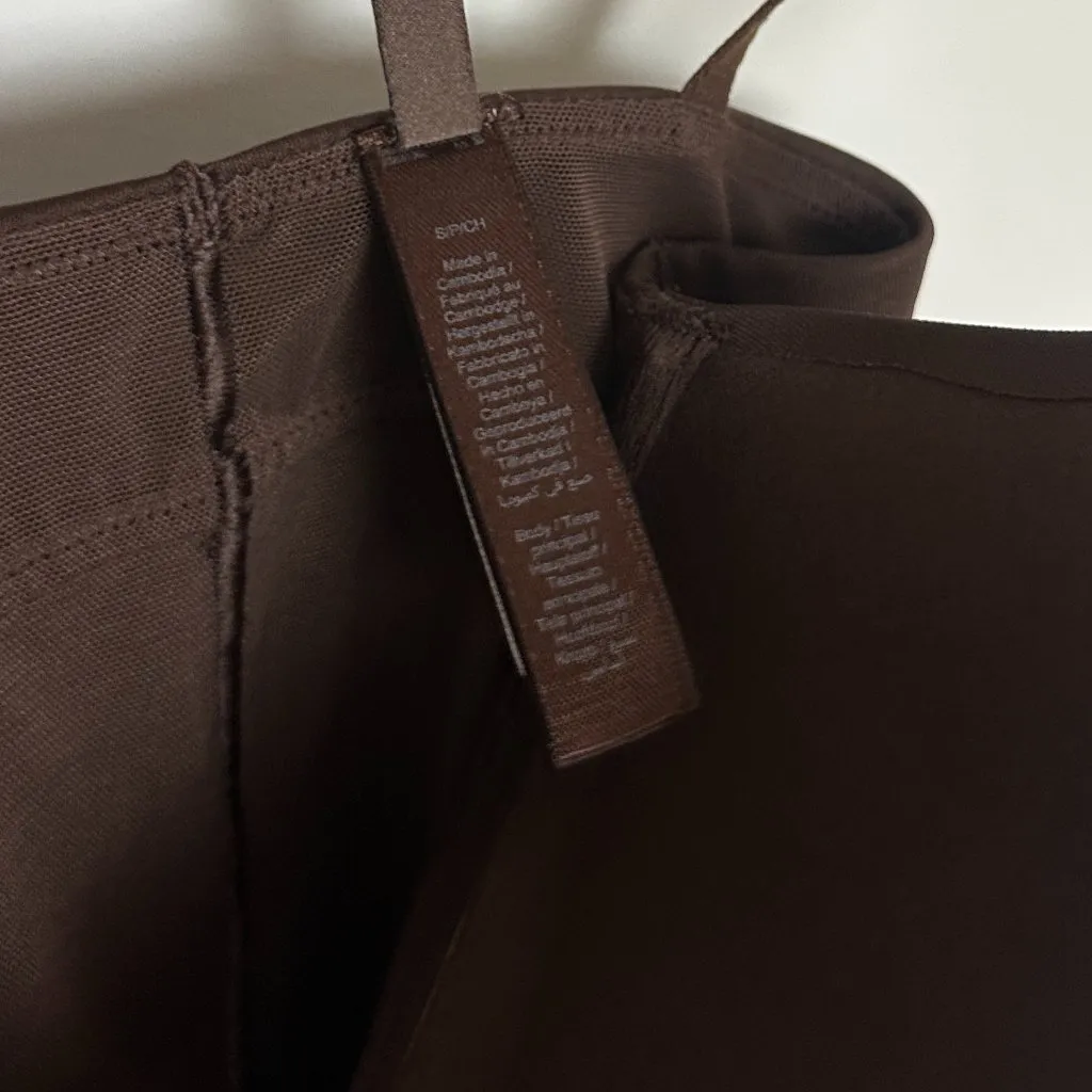 SKIMS Ultimate Body Push-Up Thong Bodysuit in Cocoa Size Small - Image 6