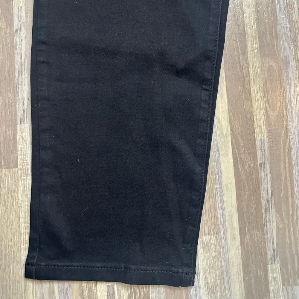 NEW Bodycon Amethyst Black Jeans, Size 24 - Image 2