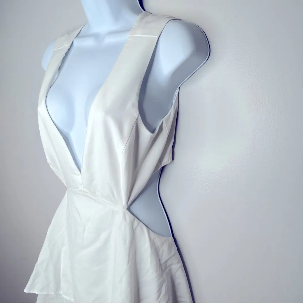 Bardot Cut-Out Tiered White Dress Size 8 - Image 9