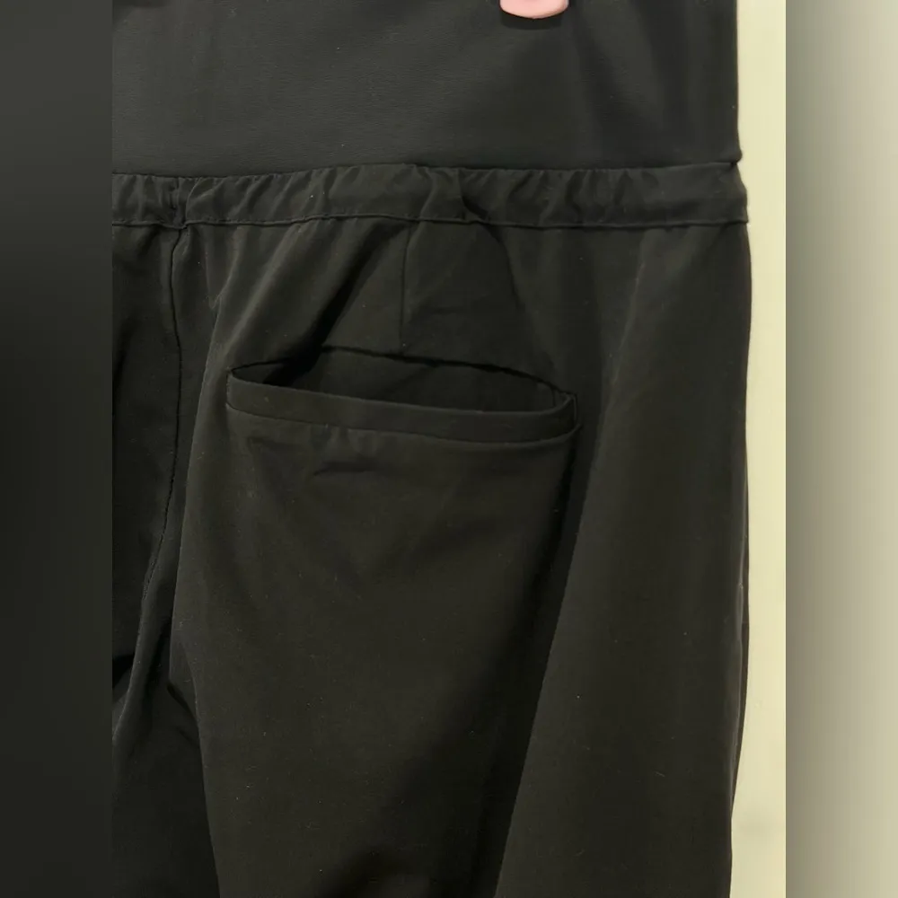 Athleta Sutton Joggers Size 4 Black Mid Rise Cargo Pant Drawstring Athleisure - Image 13