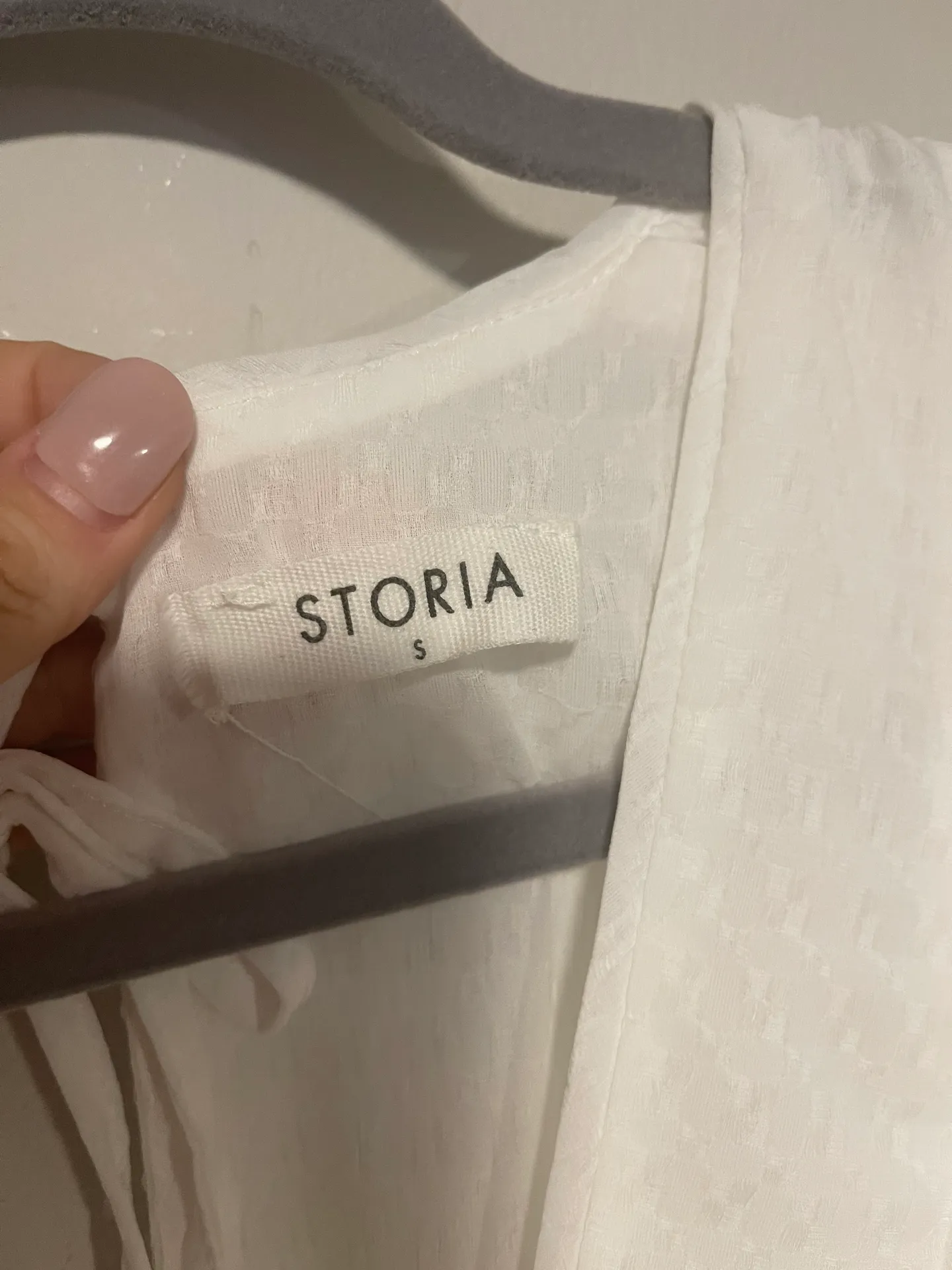 Red Dress Boutique White Dress - Image 9