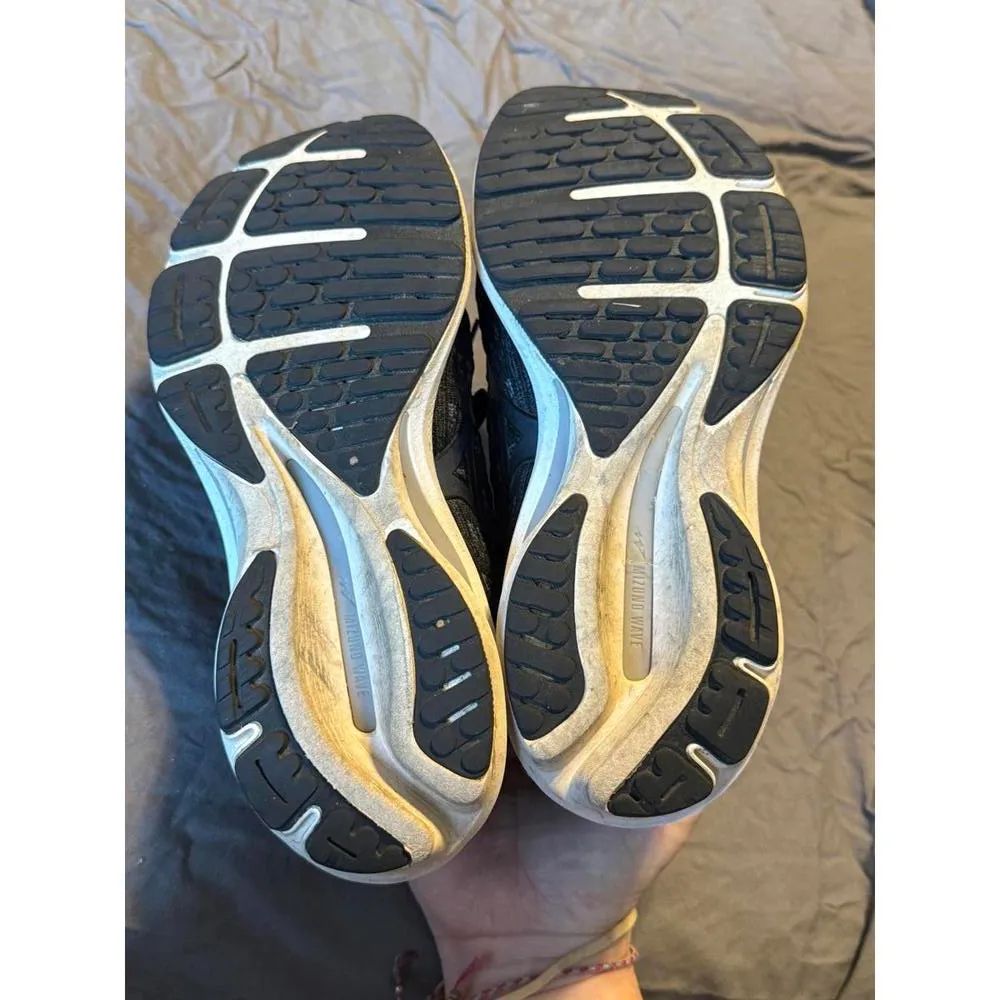 Mizuno Wave Inspire Running Shoes - Black - Image 6