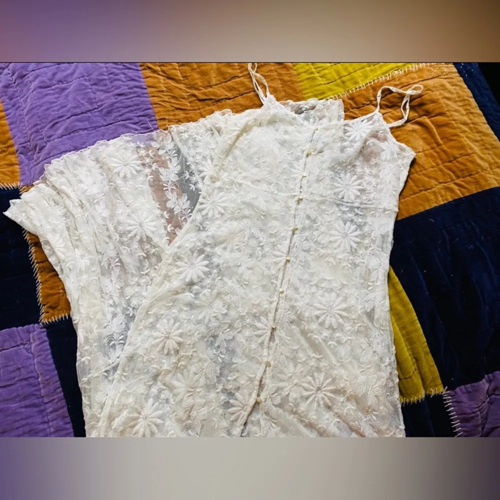 Intimately Free People Queen of flowers lace slip dress RARE - Image 6