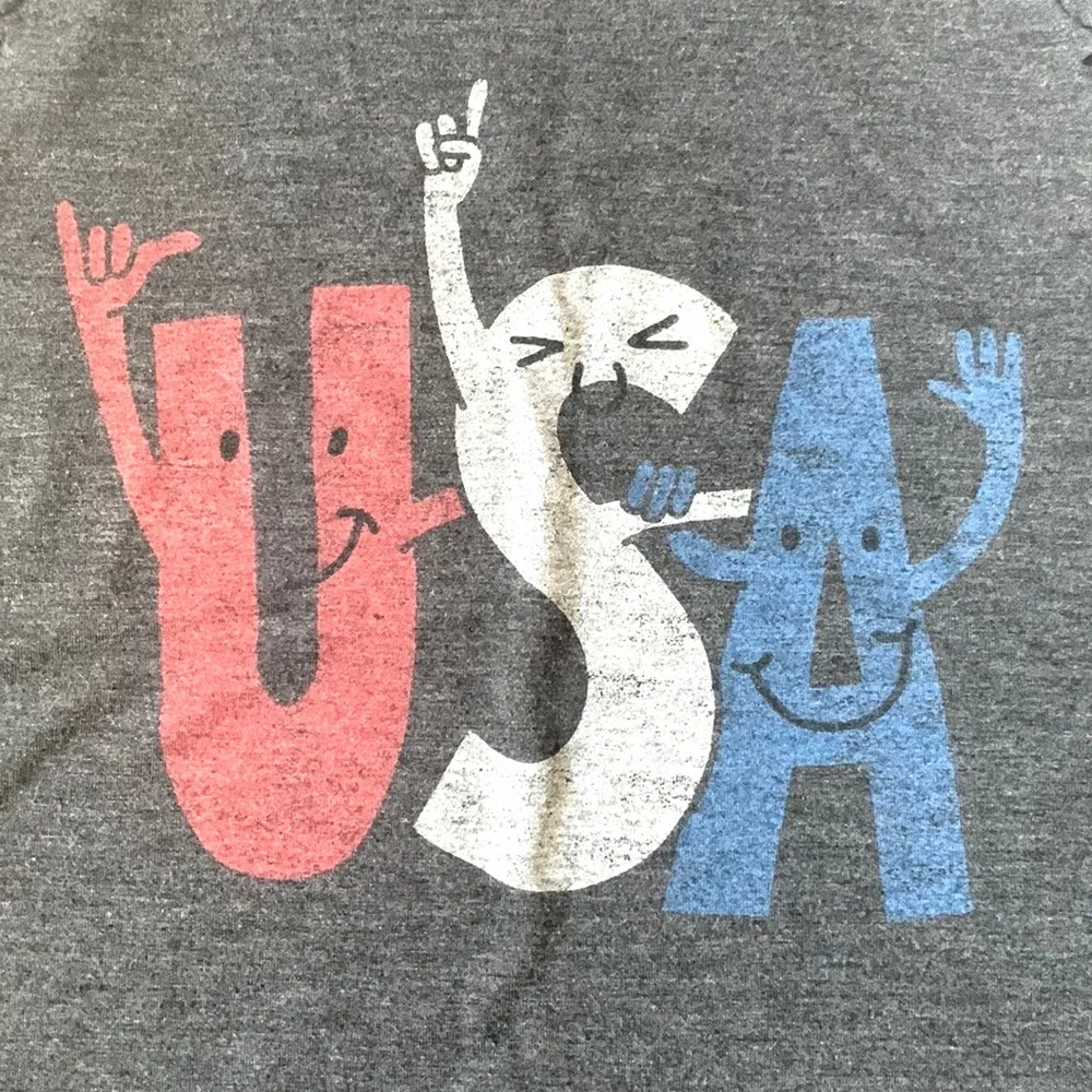 Zoe+Liv S/M Women’s Gray USA Tank Top Sleeveless Shirt A-Line Size Small - Image 2