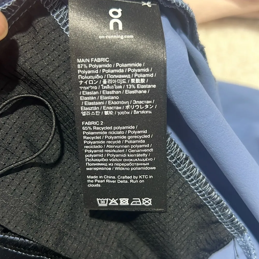 On Cloud Running Women's Lightweight Pants Size XL Blue - Image 4