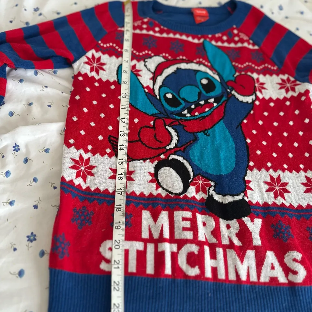 Disney Lilo & Stitch Sz: M Christmas Sweater Long Sleeve Merry Stitchmas. - Image 4