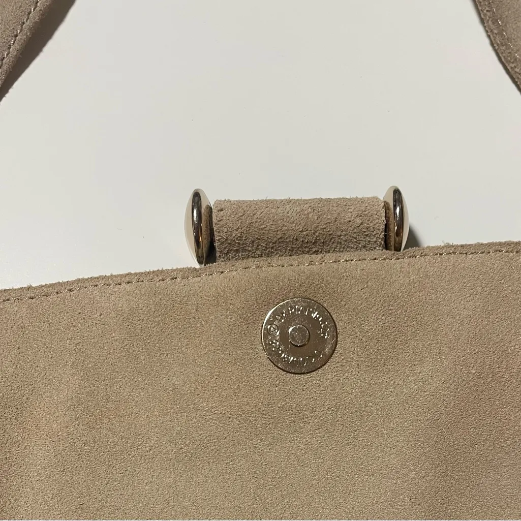 The Limited‎ Beige Fringe Shoulder Bag - Image 3