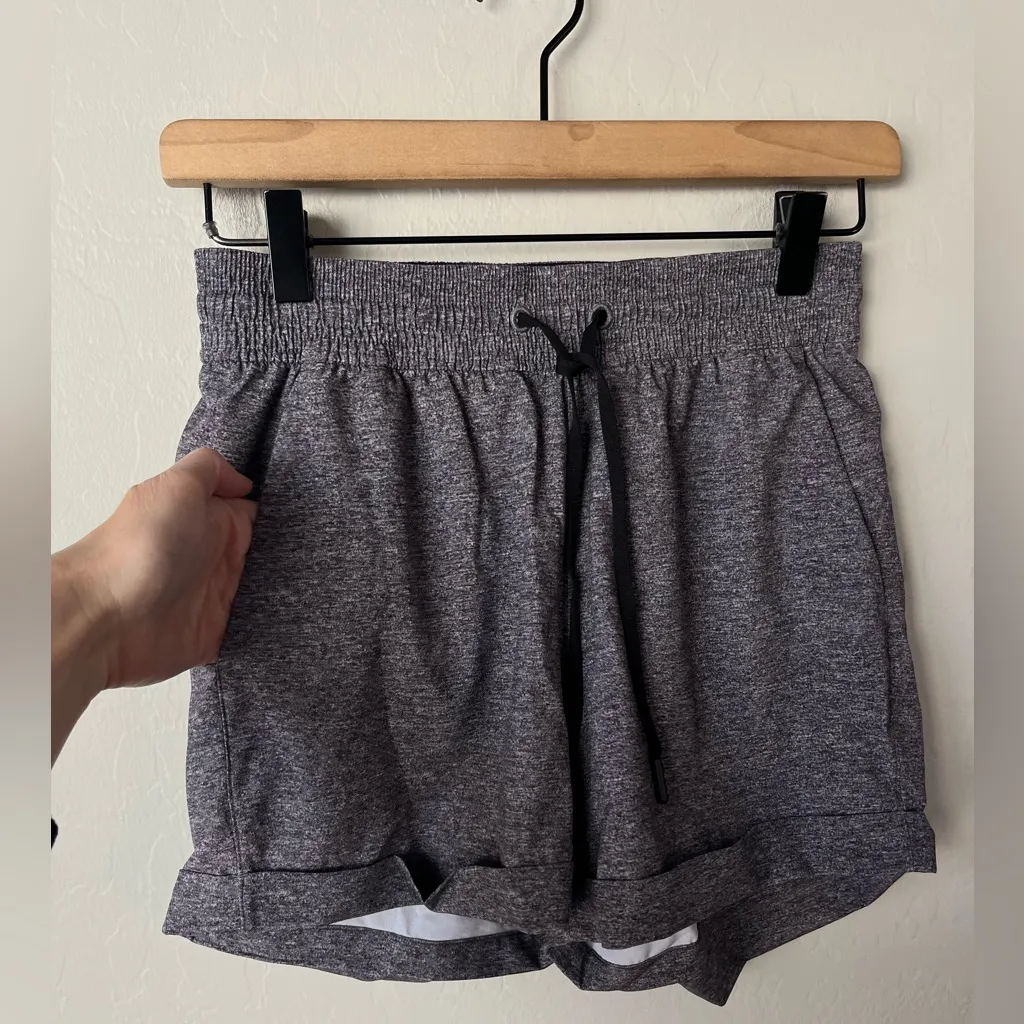 Lululemon Spring break away casual shorts 6 - Image 8