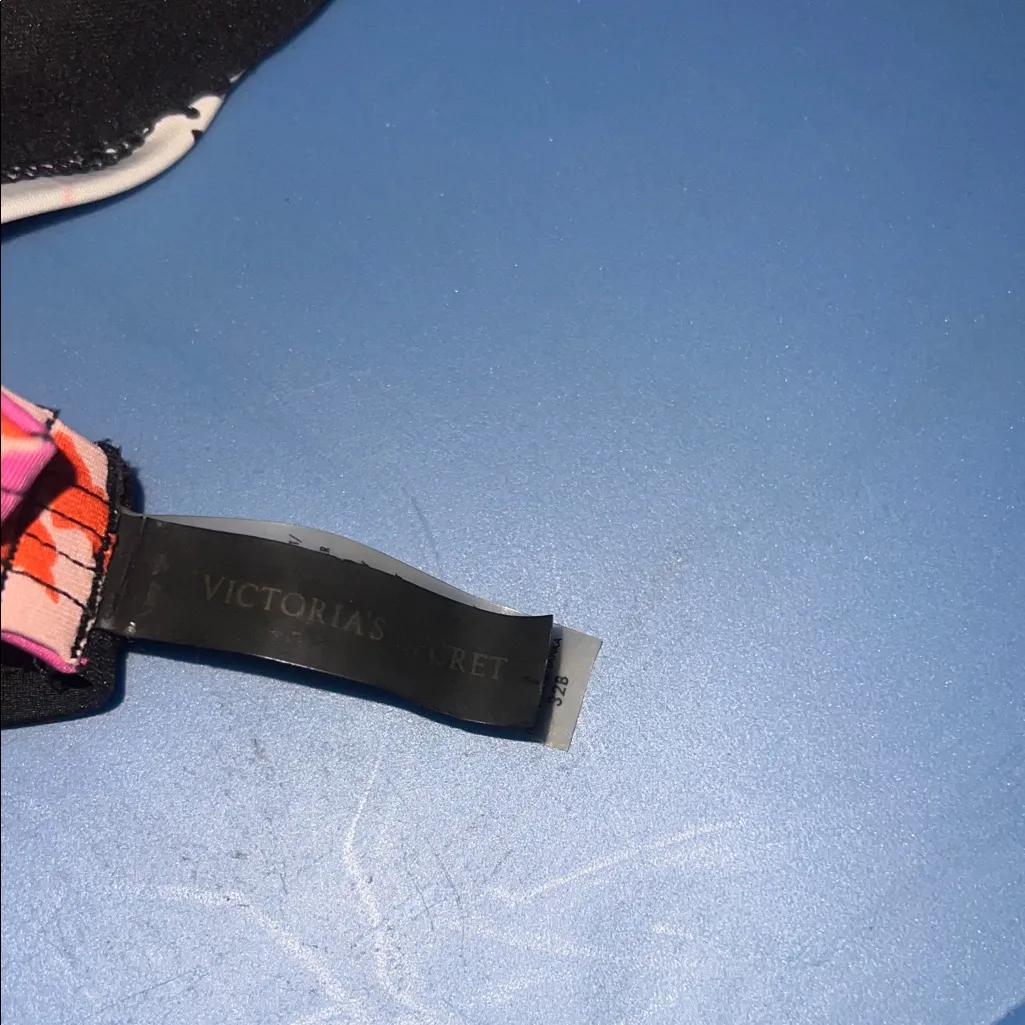 Victoria’s Secret Bombshell Floral Black Bikini Top Halter 32B - Image 5