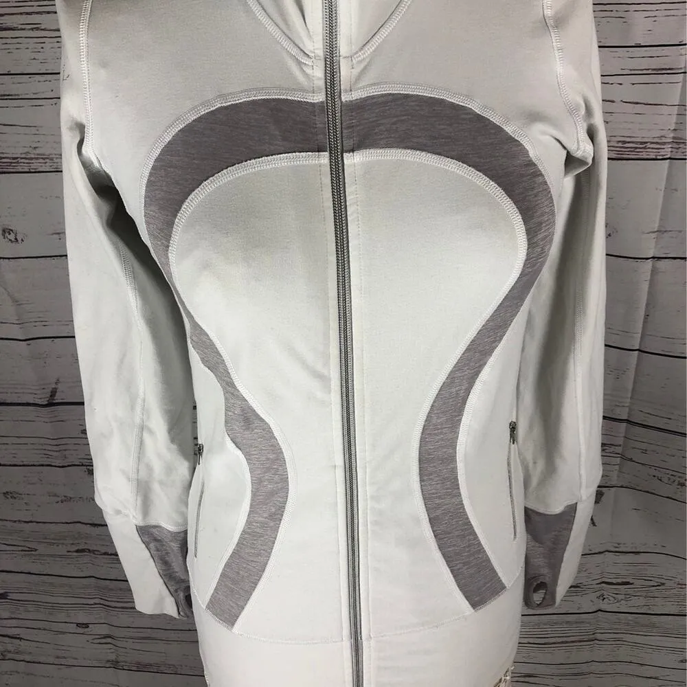 Lululemon Women in Stride jacket white & Metallic silver full zip high neck 4 - Image 3