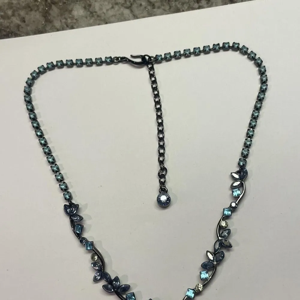 Signed Givenchy Chain Rhinestone / Gunmetal Necklace Adjustable Length - Image 8