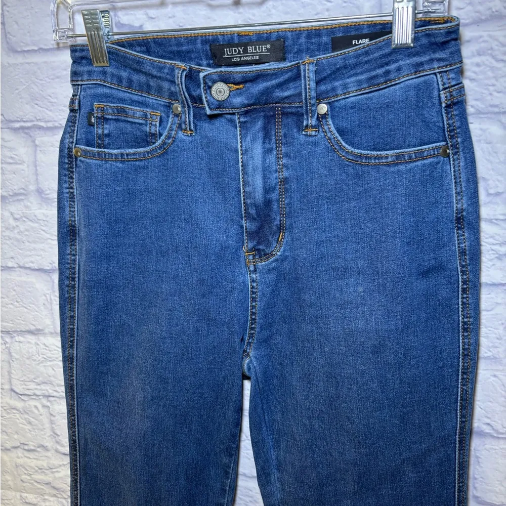 Judy Blue Jeans Women's Size 7/28 Flare Leg Raw Hem Denim Blue Jeans JB88611 - Image 7