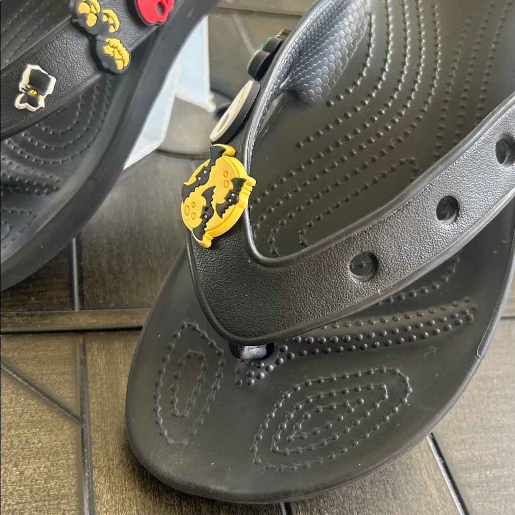 Crocs black Iconic comfort thong sandals unisex Halloween set of Jibitz included - Image 3