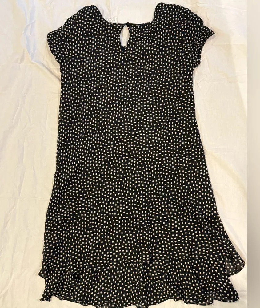 Claiborne Black and White Mini Dress with Flutter Sleeves Size 8 - Image 4