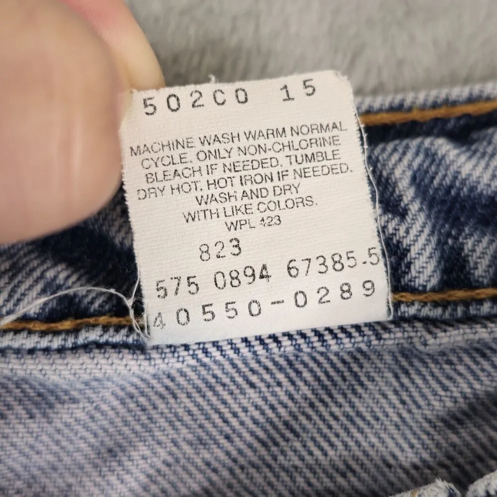 Vtg 94' Levi's 550 Relaxed Fit Orange Tab Cut Off Raw Hem Denim Shorts 38 USA - Image 7