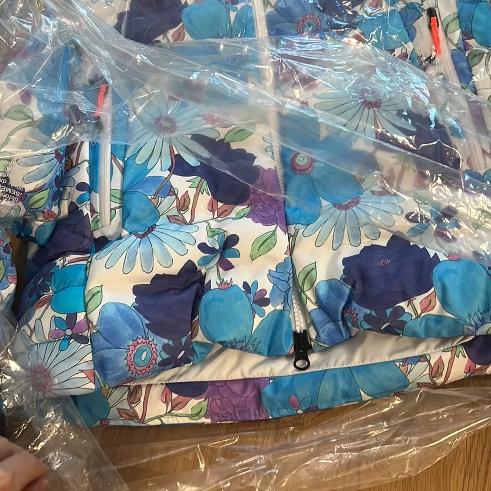 NWT BOGNER FIRE+ICE
x LoveShackFancy Janka ski jacket - Image 5