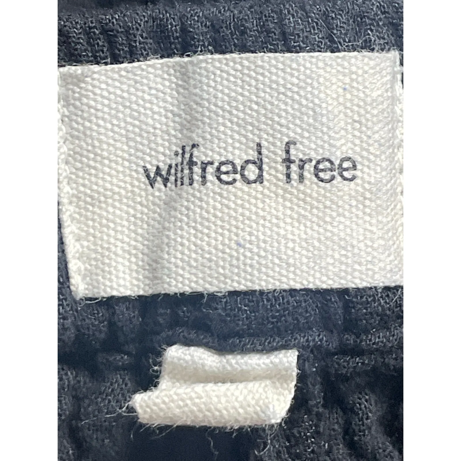 Aritzia Wilfred Free Sail Black Drawstring Wide Leg Casual Lounge Shorts Size M - Image 3