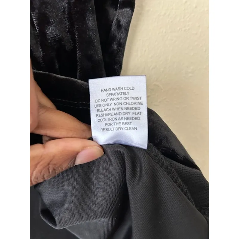 Olive and Oak Black Witchy Crushed Velvet Lace Trim V Neck Tank Size Small - Image 10