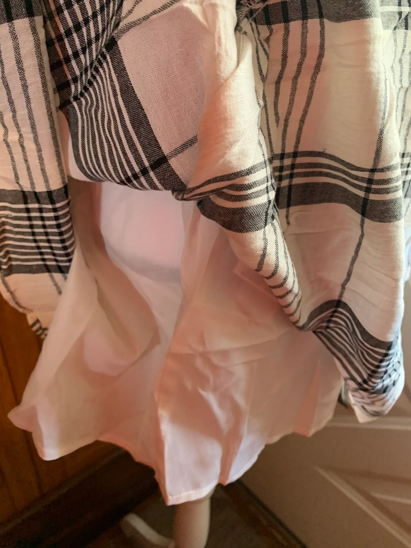 Forever 21 Beige And Black Dress - Image 7