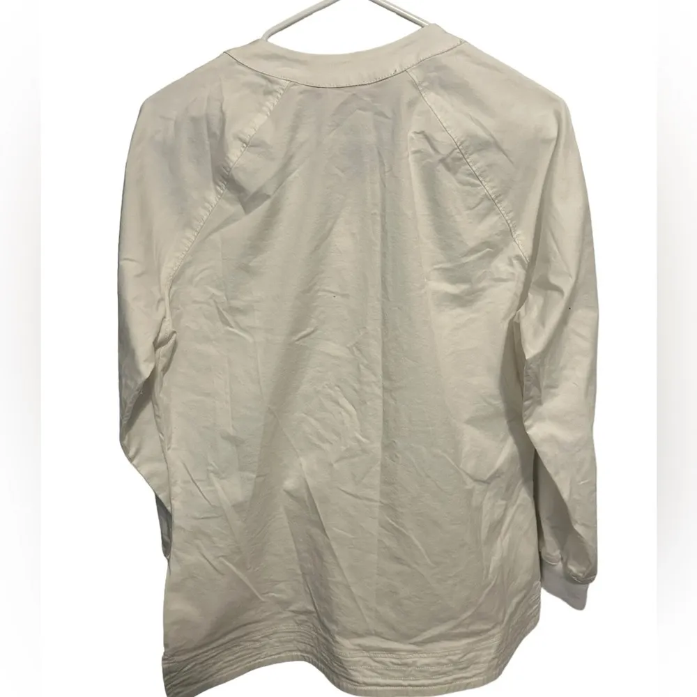 Beyond Scrubs white Scrub Snap Button Up Pocket jacket size medium - Image 2