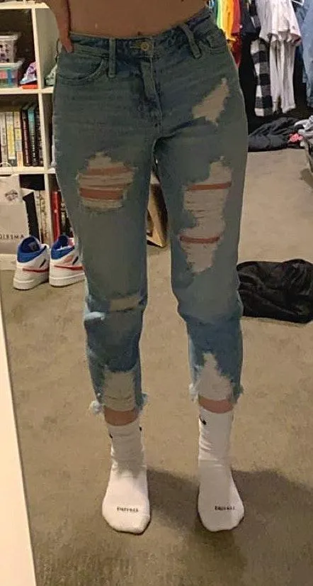 Hollister Mom Jeans - Image 2