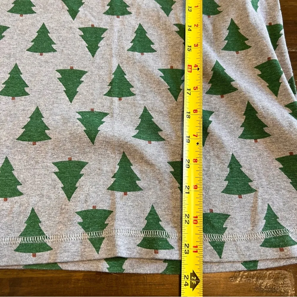 Hanna Andersson Tannenbaum Gray Green Christmas Tree Pajama Top Family Matching Size M - Image 7