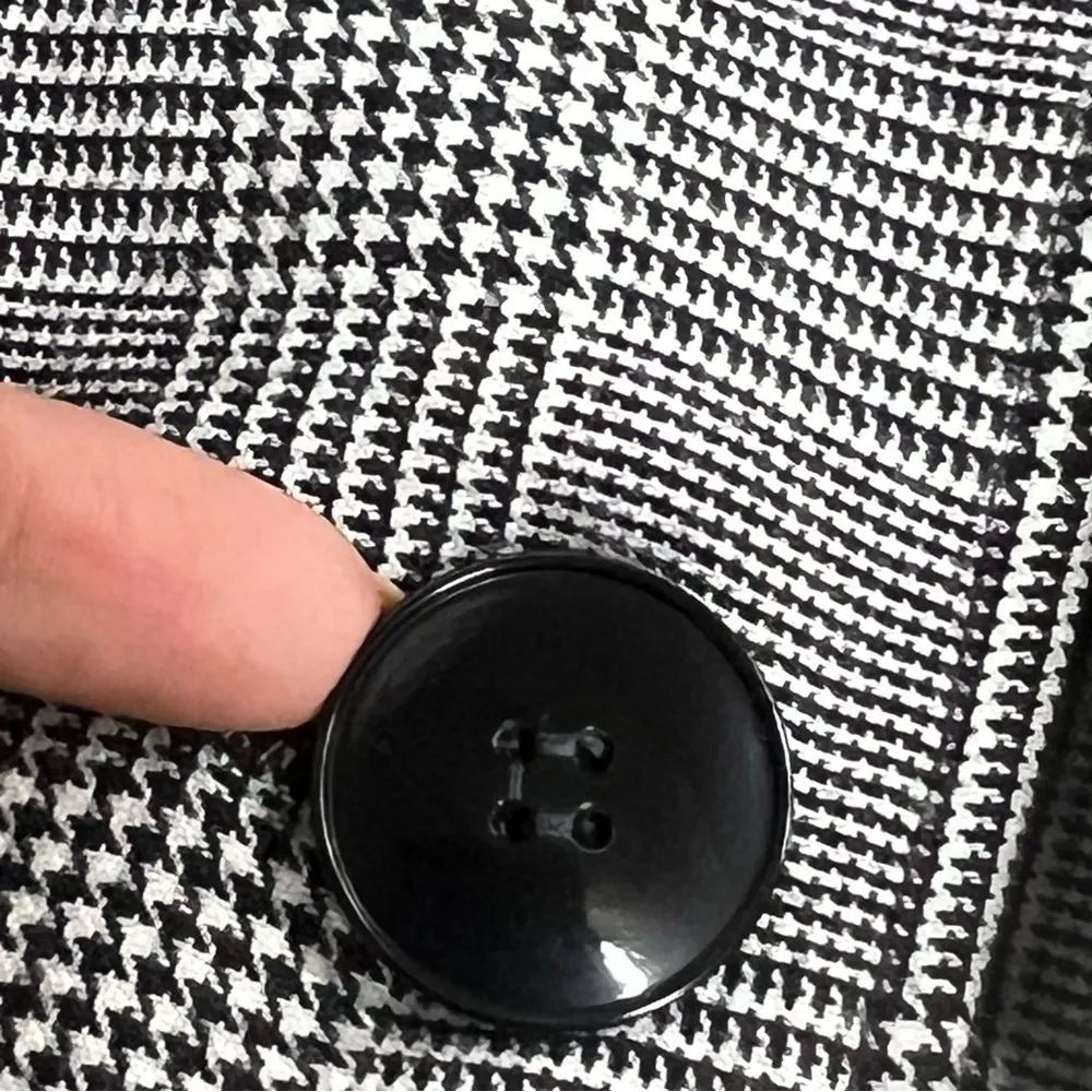 Vintage women’s dress 10 black white houndstooth missing belt made in USA - Image 10