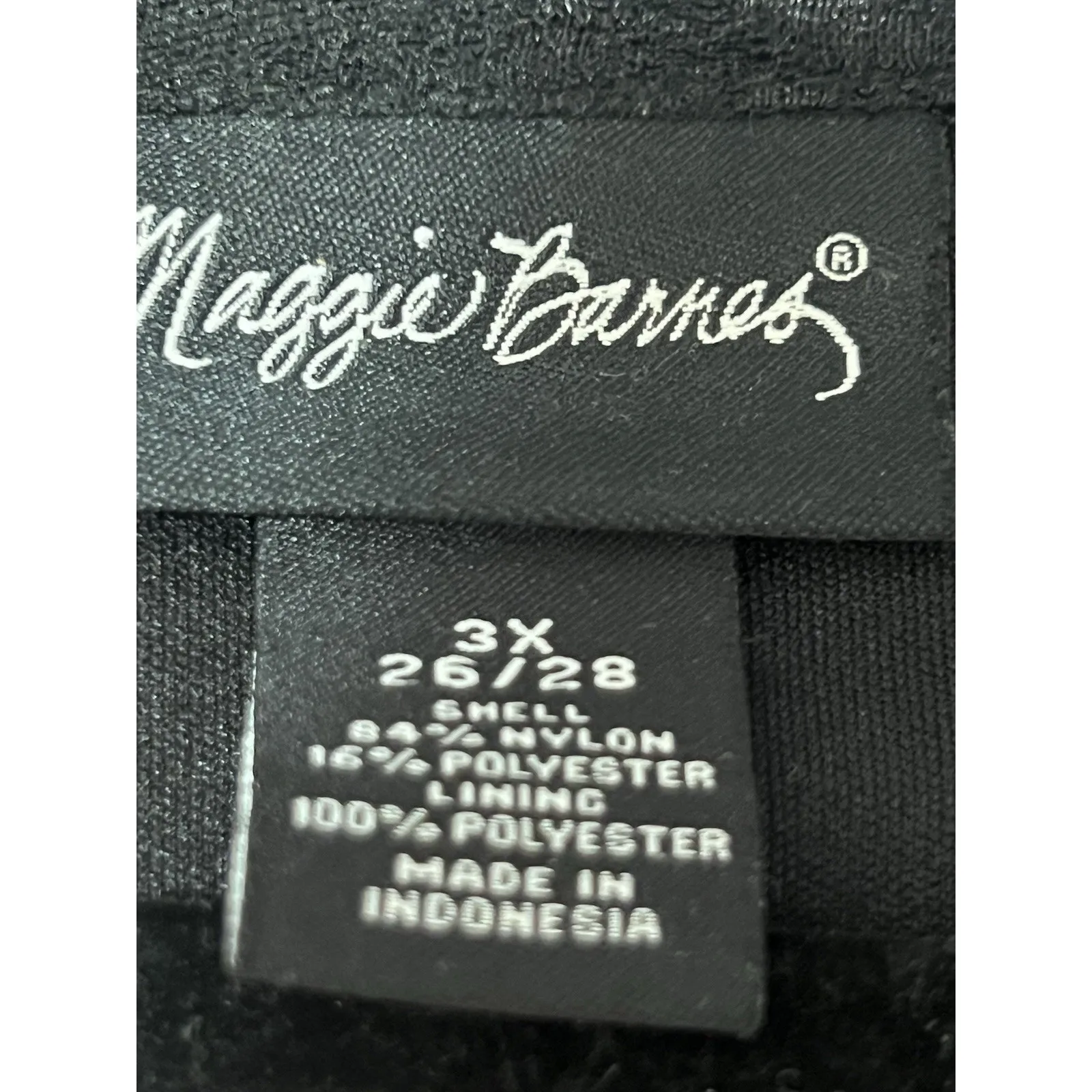 Maggie Barnes Woman’s Plus Size Black Lace Botton Down Blouse Size 3XW 26/28W EU - Image 8