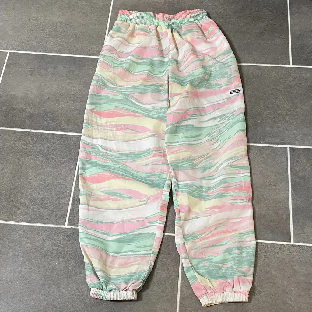 Adidas Originals R.Y.V. track pants pastel marble print size Small Pink - Image 2