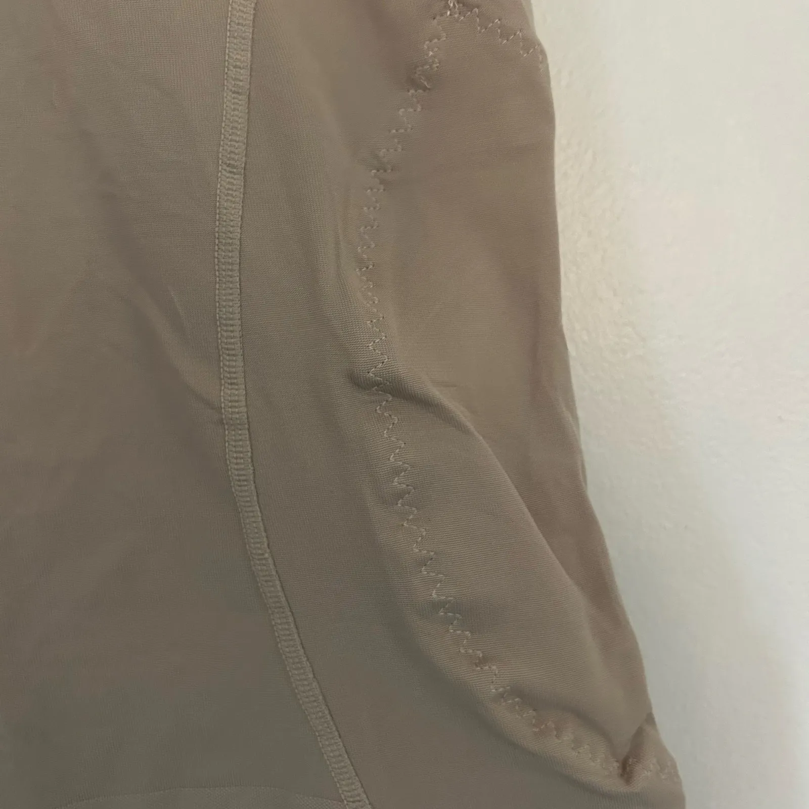 Curveez Ultra Shaping Hip Hugger Slimming Bodysuit Shapewear XL New Nude Tan - Image 3