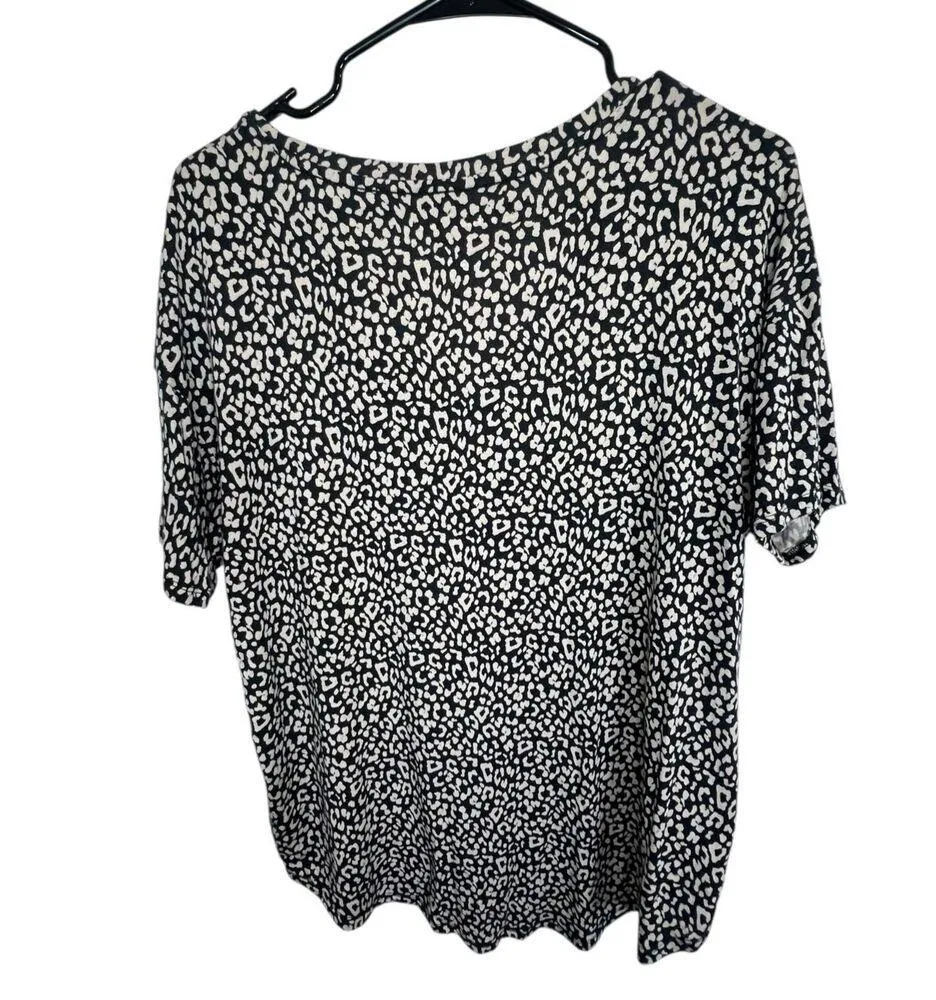 American Eagle Cheetah Print Super Soft Short Sleeve T-Shirt - Image 3