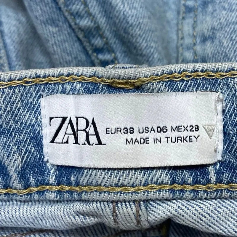 Zara Blue High Waisted Frayed Raw Hem Button Fly Straight Denim Jeans Pants Sz 6 - Image 4