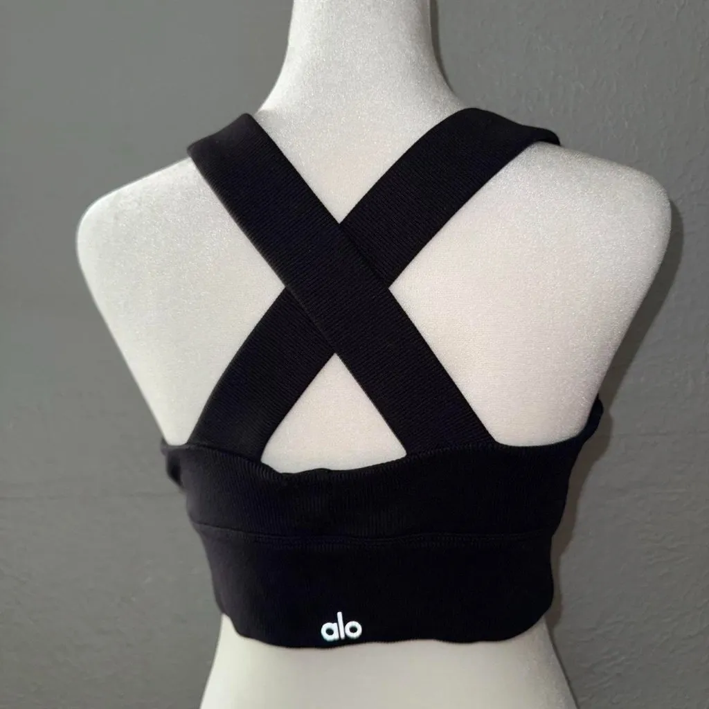 Alo Yoga Womens V Neck Emulate - Image 2