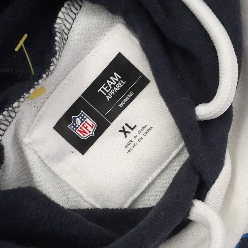 NFL Los Angeles Chargers Hoodie SIZE XL - Image 2