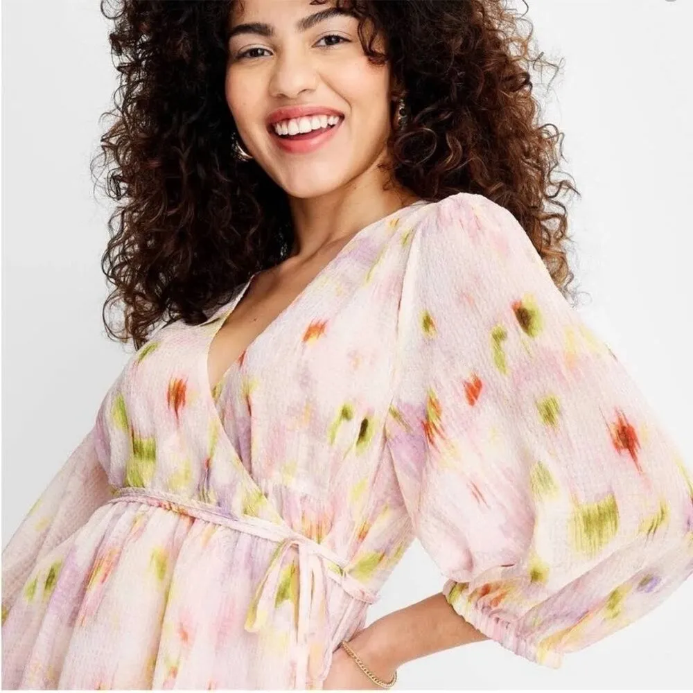 NWT Future Collective Modern Funky Feminine Sheer Airy Balloon Sleeve Wrap Top M Pink Size M - Image 4