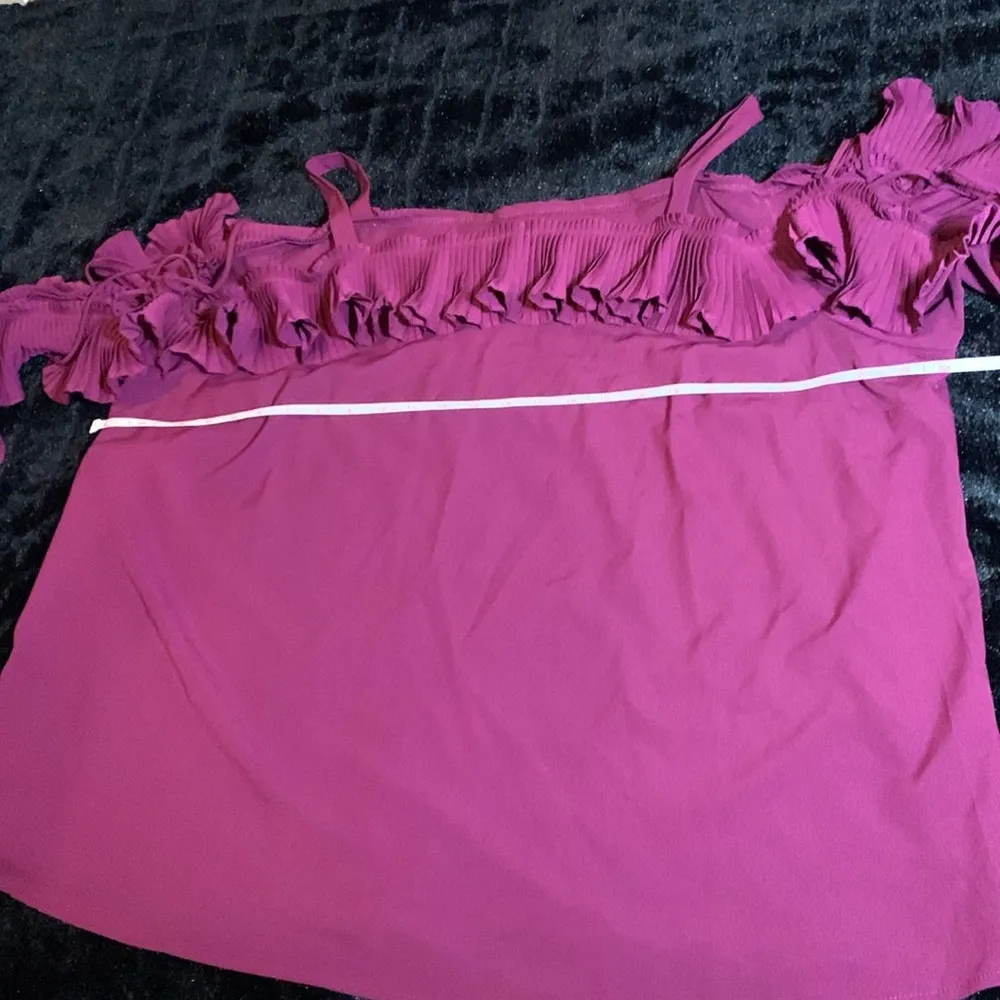 Women's Plus Size 22 Eggplant Ruffle Lace Up Sleeve Cold Shoulder Statement Top - Image 14