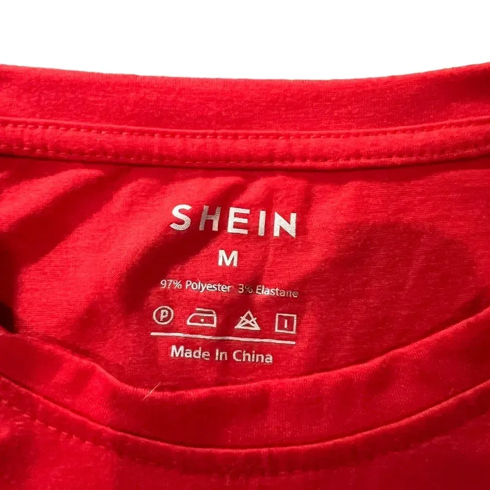 Shein Red Boston Print Short Sleeve Crewneck T-Shirt Women's Size Medium‎ - Image 3