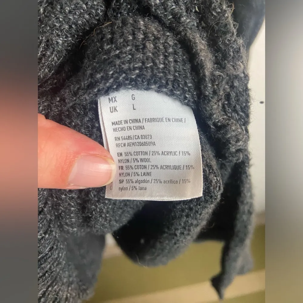 American Eagle Women’s Size Large Hooded Sweater Wool Black Grey Slouchy Knit - Image 2