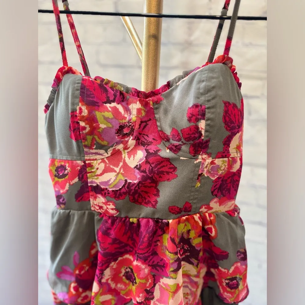 American Eagle Floral Print Corset Dress size 4 - Image 4