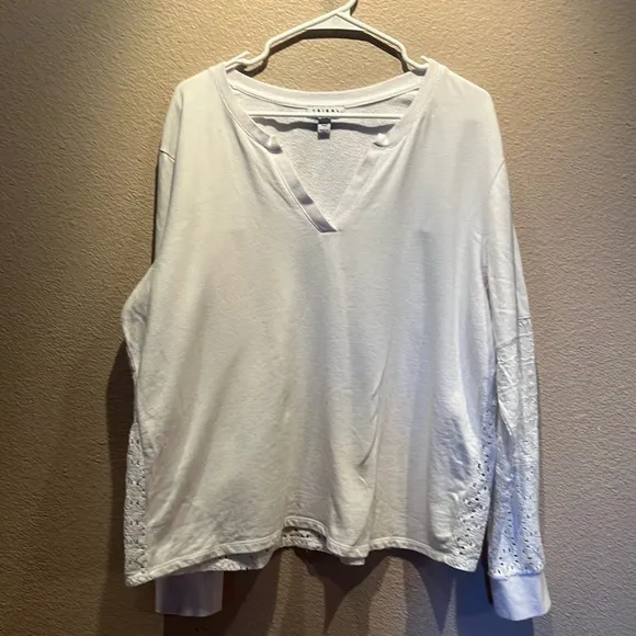 Tribal Women’s All White Patchwork Bohemian Eyelet V Neck Top Size XL - Image 1