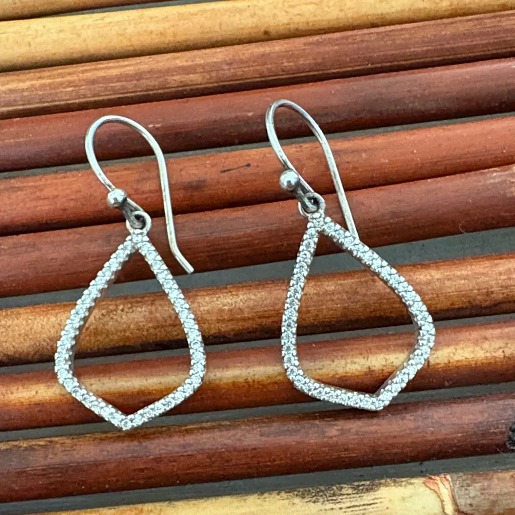 Silpada Silver Teardrop Earrings - Image 4